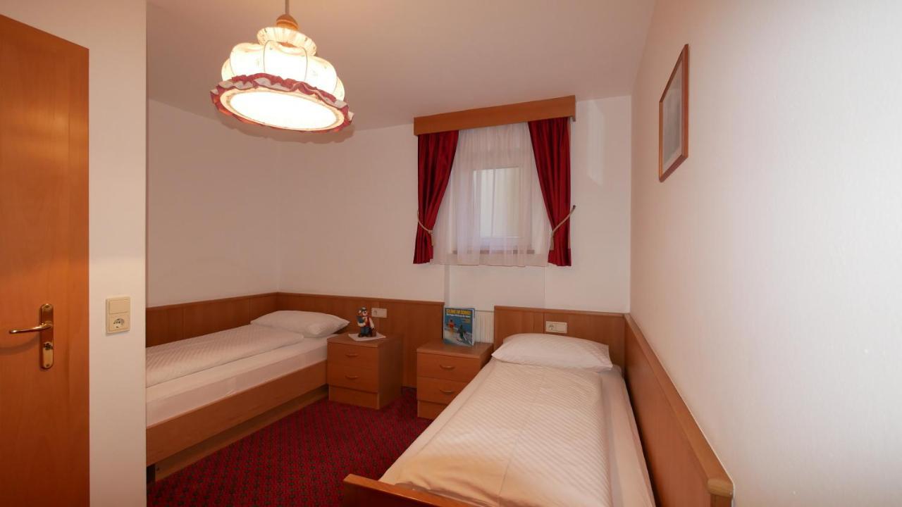 Appartmenthotel Residence Elvis Ortisei Exteriör bild